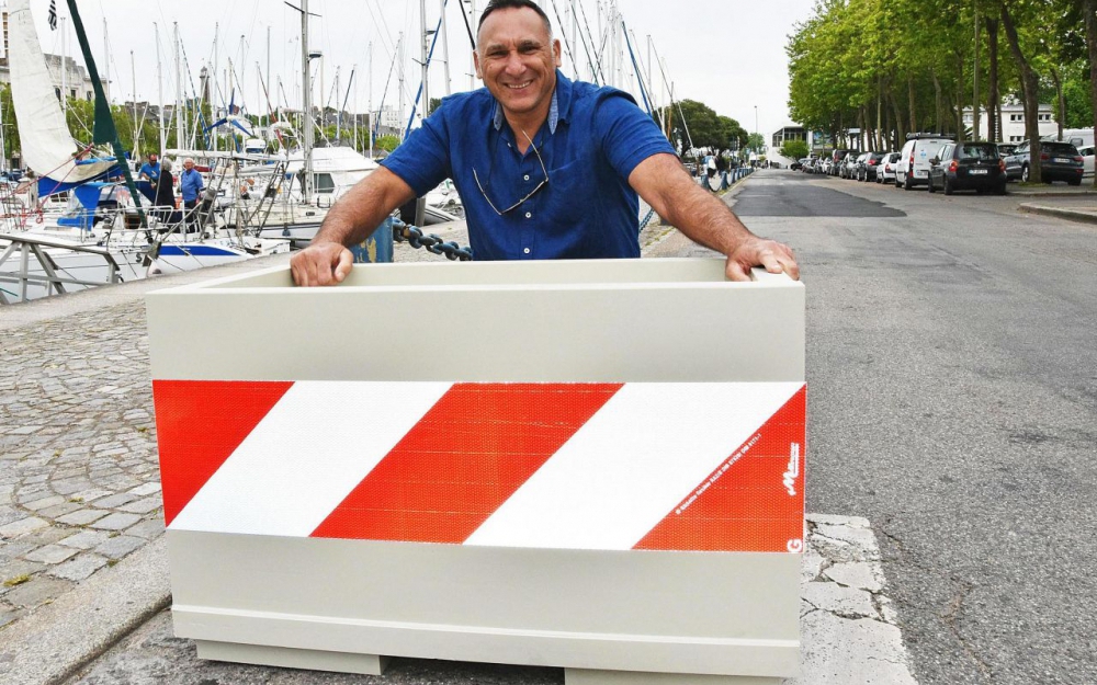 Brittany : ​Former Navy commando, Xavier Antonini, designed a system of fences against attacks